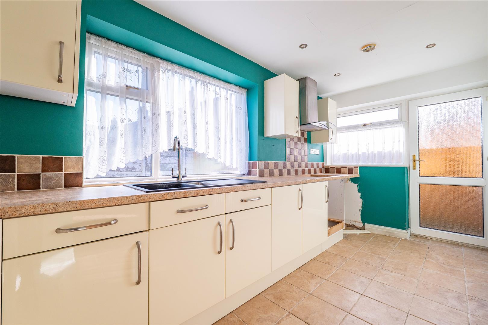 3 bed property in Oakwood Road, Chorley